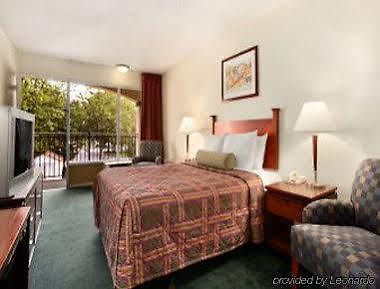 Hotel O Daylight Inn Elkhart I-90, In Rom bilde